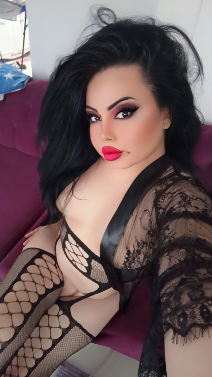 CEBECİ BEREN galeri fotoğrafı